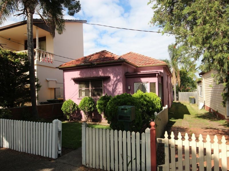 12A Blenheim Street, Croydon Park NSW 2133