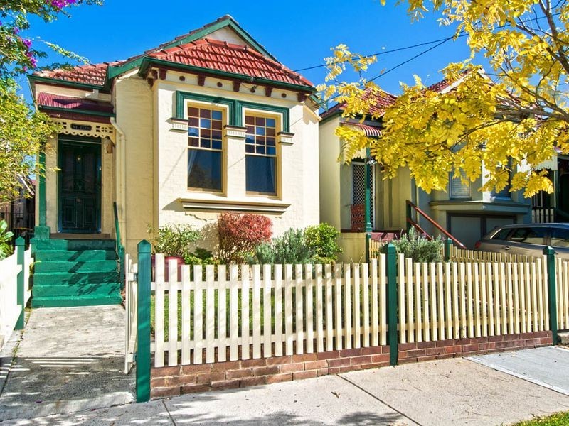 37 Wallace Street, Burwood NSW 2134