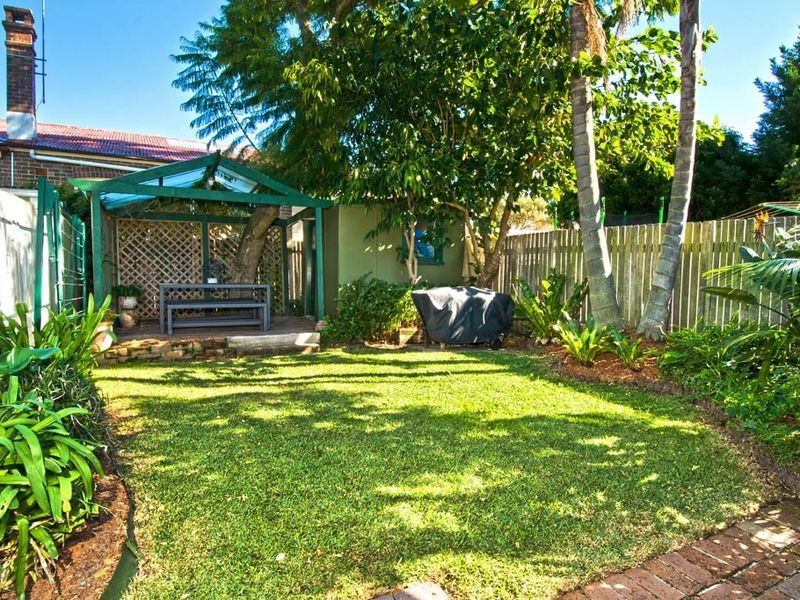 37 Wallace Street, Burwood NSW 2134