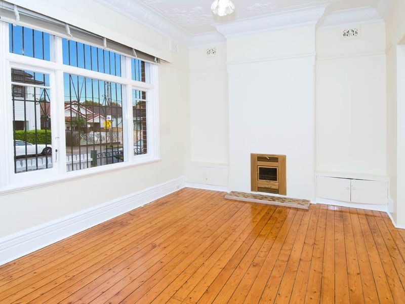 14 Gordon Street, Burwood NSW 2134