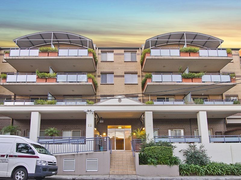 9/12 West Street, Croydon NSW 2132