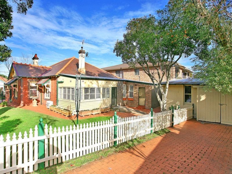 25 Nicholson Street, Burwood NSW 2134