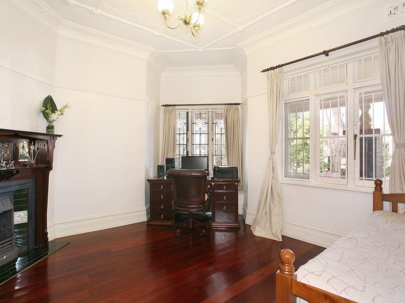 25 Nicholson Street, Burwood NSW 2134