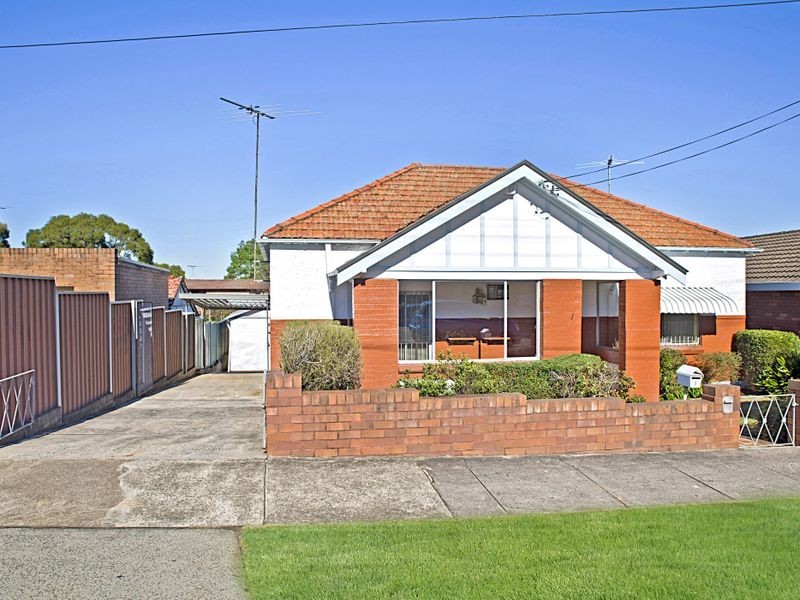 1 Mitchell Street, Croydon Park NSW 2133