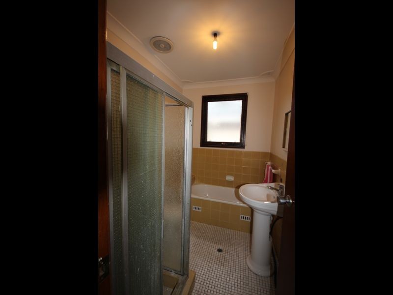 46 Bolaro Avenue, Greystanes NSW 2145