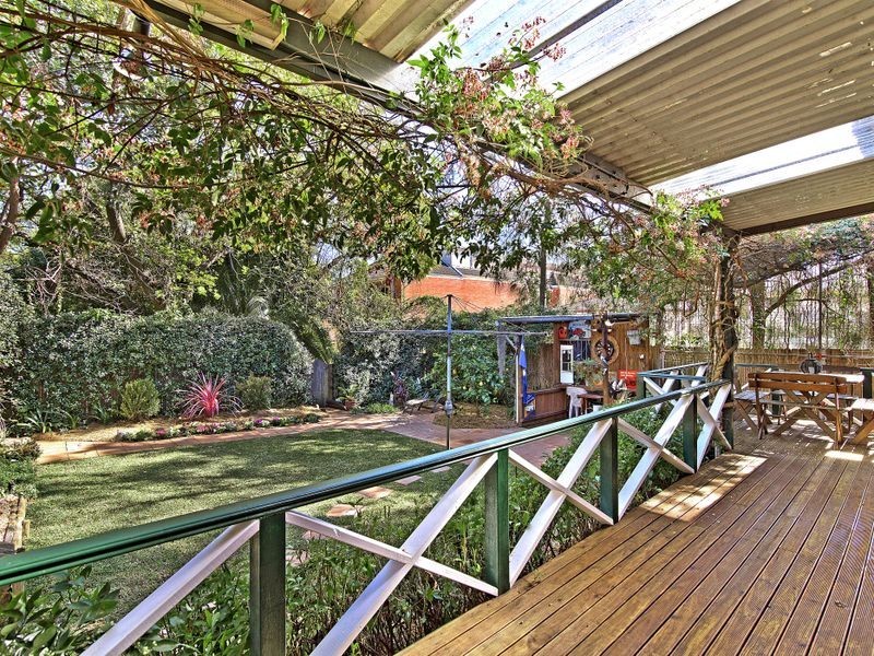 7 Sym Avenue, Burwood NSW 2134