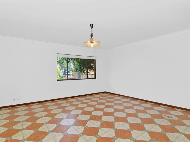 2c St Pauls Close, Burwood NSW 2134