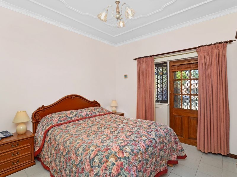 18a Melbourne Street, Concord NSW 2137