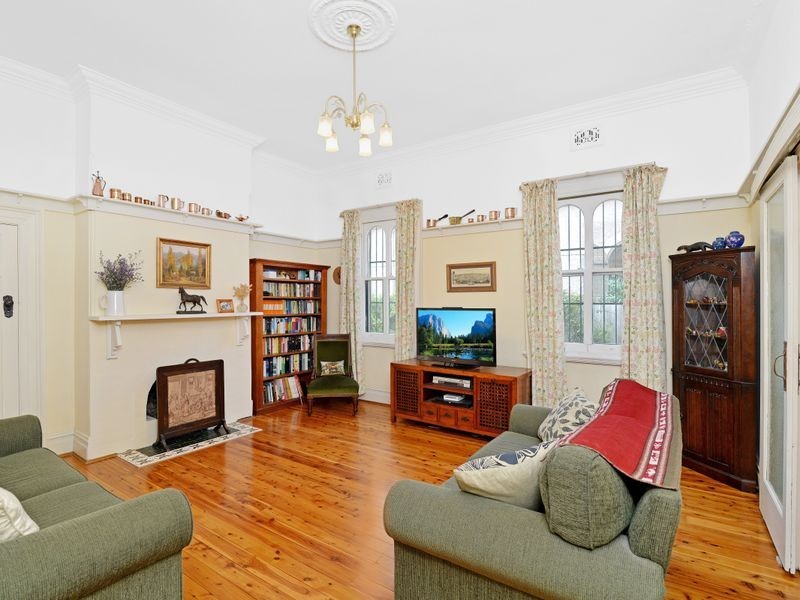 8 Scott Street, Croydon NSW 2132