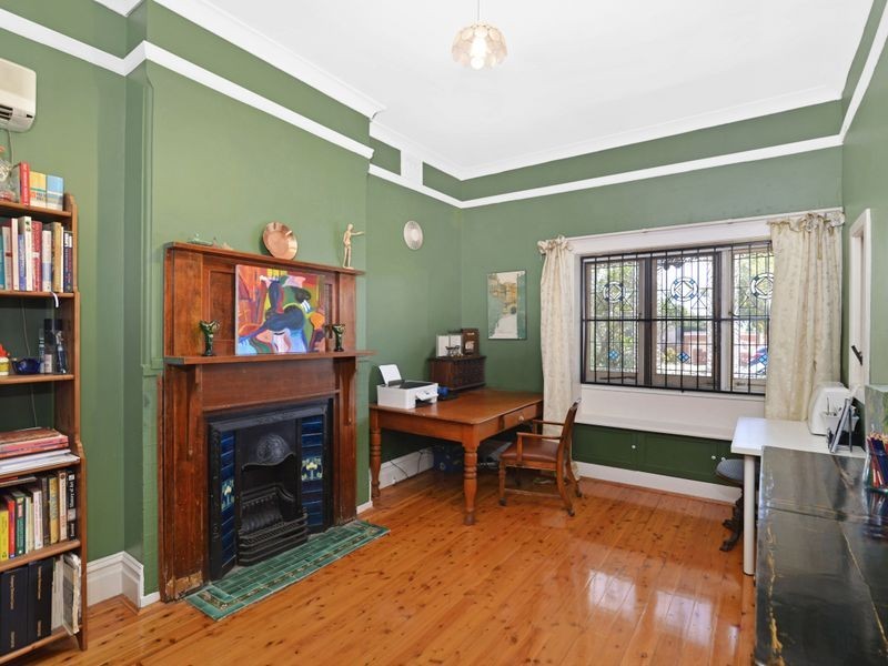 8 Scott Street, Croydon NSW 2132