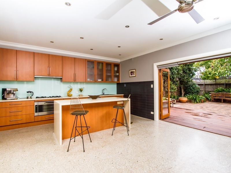 18 Monash Parade, Croydon NSW 2132