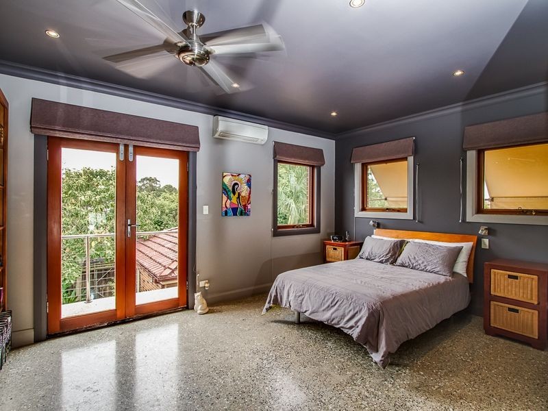 18 Monash Parade, Croydon NSW 2132