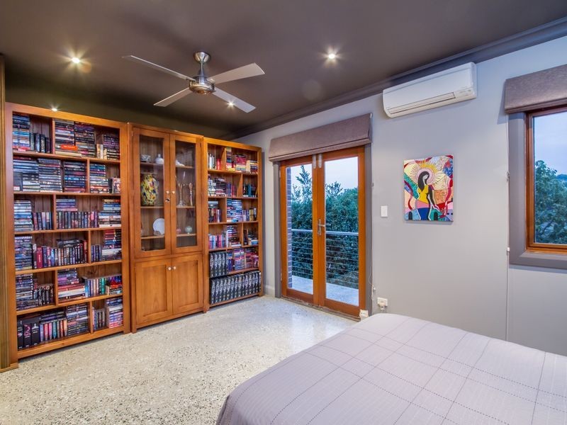 18 Monash Parade, Croydon NSW 2132