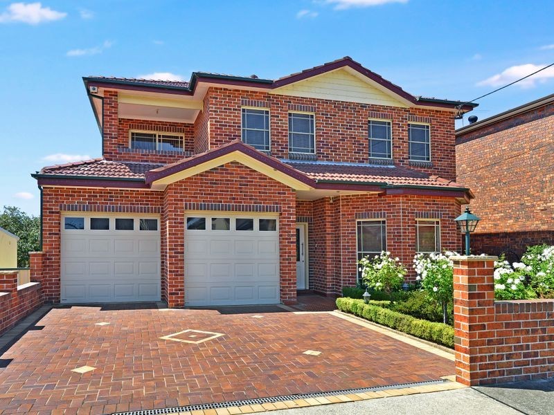 26 Russell Street, Russell Lea NSW 2046