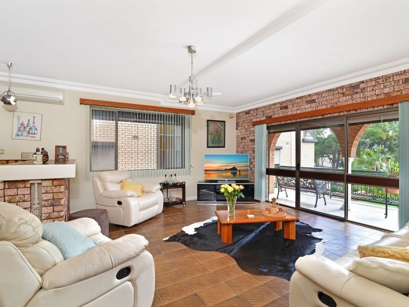 2B St Pauls Close, Burwood NSW 2134