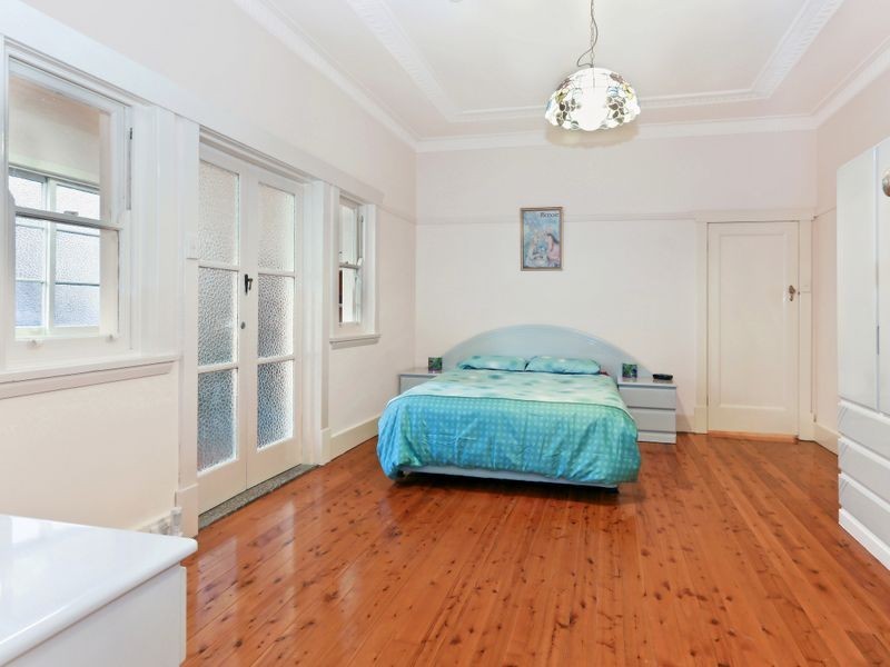 14 Wallace Street, Burwood NSW 2134