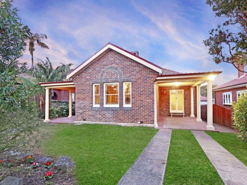 14 Wallace Street, Burwood NSW 2134