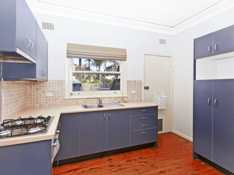 33 Waratah Street, Croydon Park NSW 2133