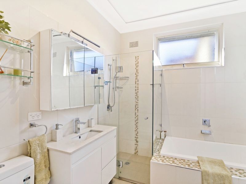 13 Genders Avenue, Burwood NSW 2134