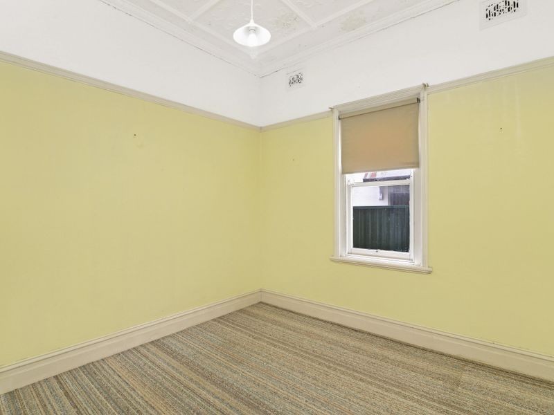 2 Boronia Avenue, Burwood NSW 2134