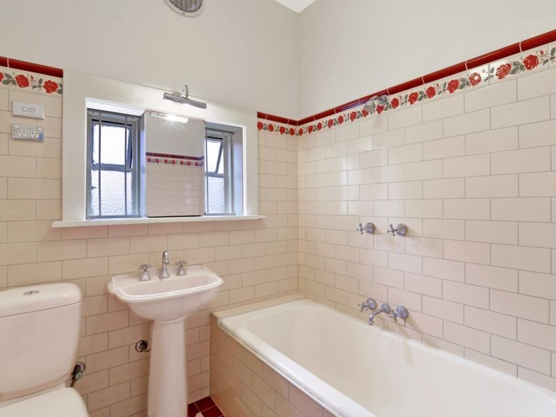 2/2 Croydon Avenue, Croydon NSW 2132