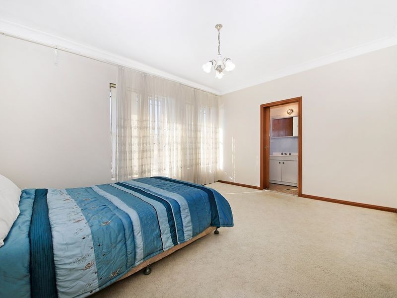 23 Esher Street, Burwood NSW 2134