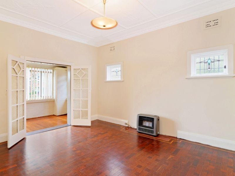 3 Genders Avenue, Burwood NSW 2134