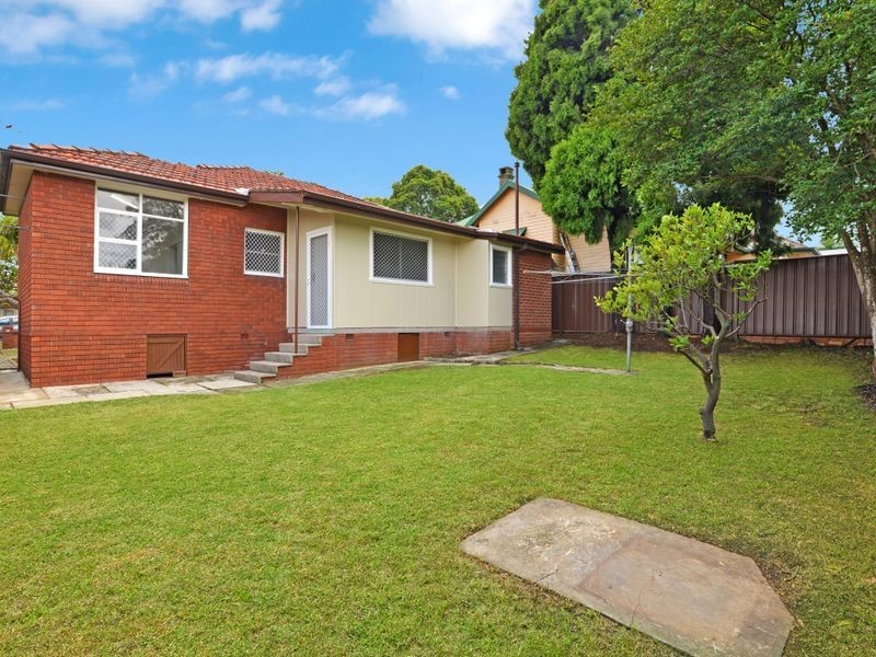 28 Nelson Road, North Strathfield NSW 2137