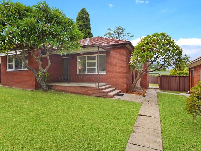 28 Nelson Road, North Strathfield NSW 2137
