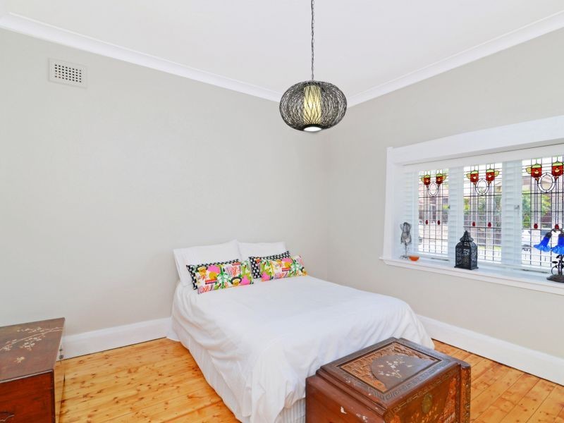 14 Hedger Avenue, Ashfield NSW 2131