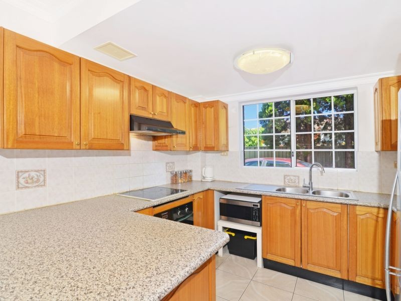 2/10 Bennett Street, Burwood NSW 2134