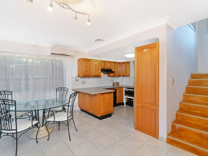 2/10 Bennett Street, Burwood NSW 2134