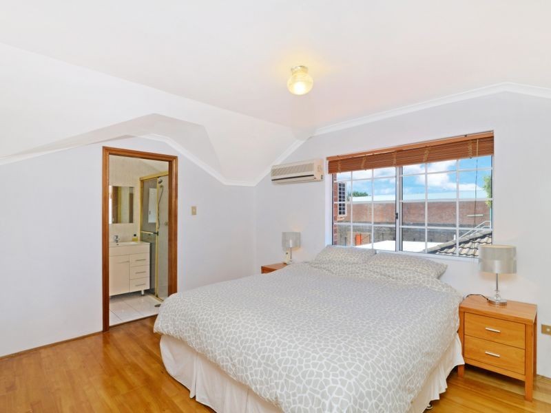 2/10 Bennett Street, Burwood NSW 2134