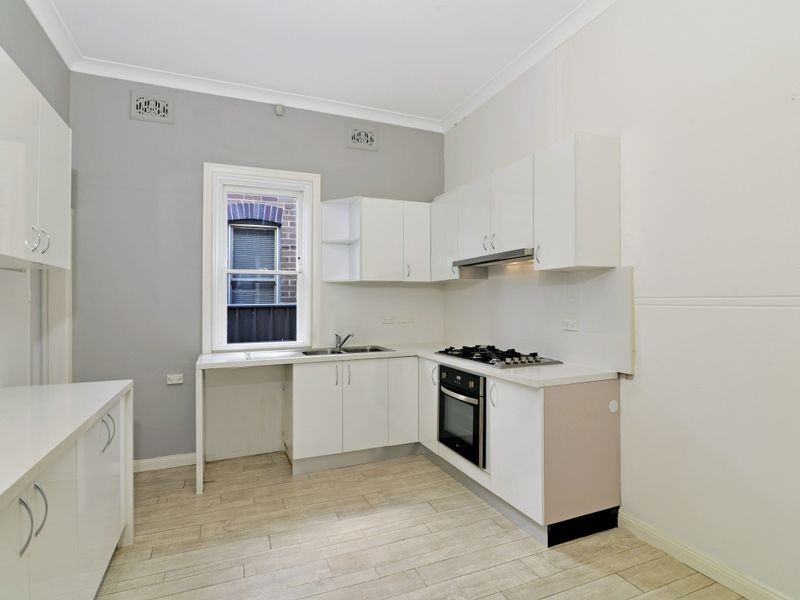 5 Wyatt Avenue, Burwood NSW 2134