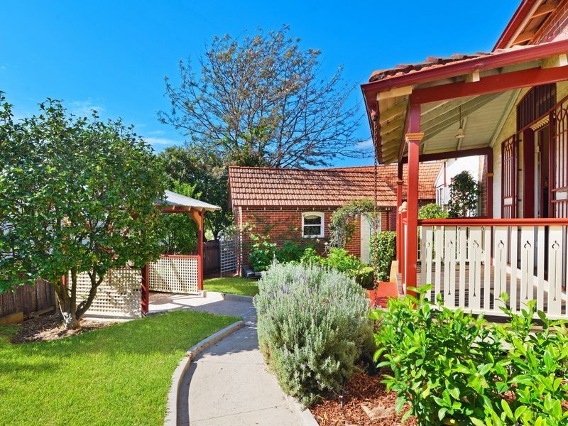 10 Arthur Street, Croydon NSW 2132