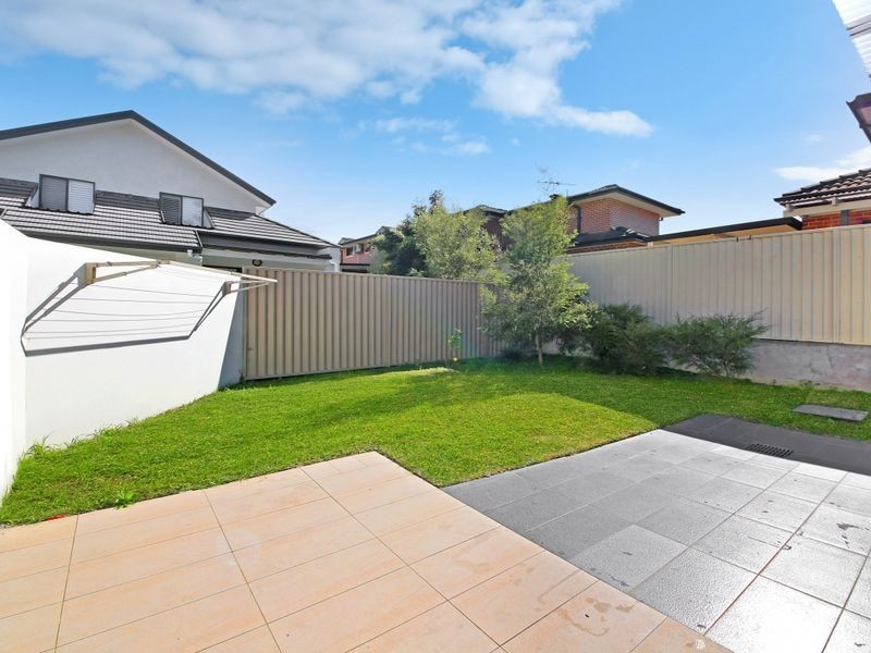 5/136 Burwood Road, Croydon Park NSW 2133