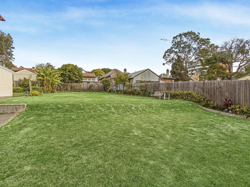 16 Brooklyn Street, Burwood NSW 2134