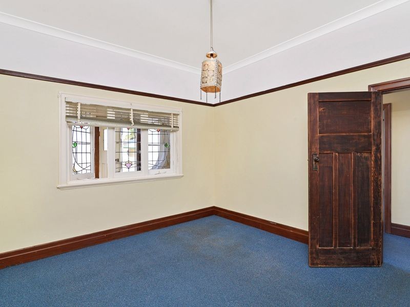 11 Carshalton Street, Croydon NSW 2132