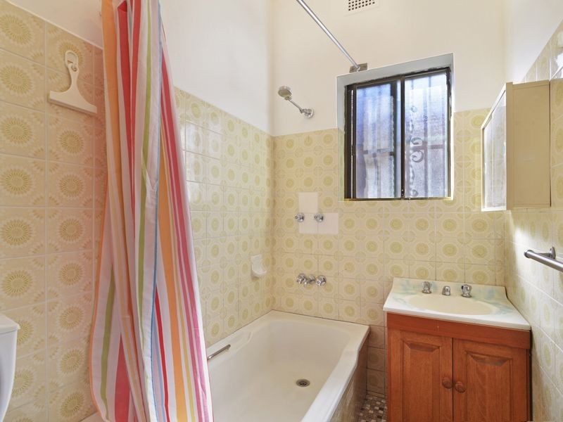11 Carshalton Street, Croydon NSW 2132