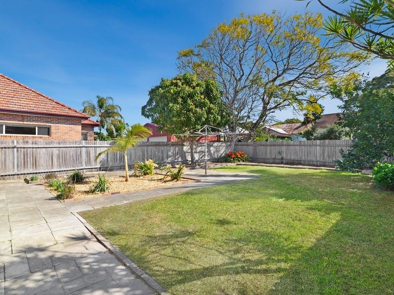 11 Carshalton Street, Croydon NSW 2132