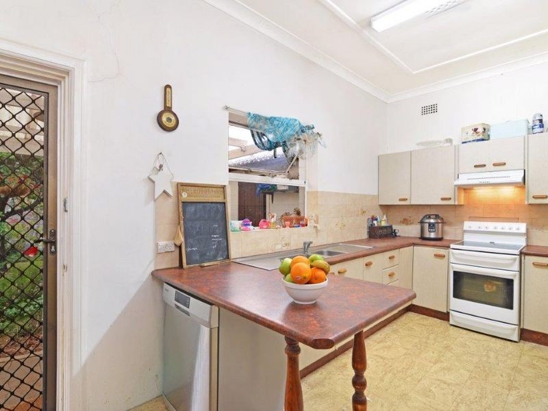 16A Gordon Street, Burwood NSW 2134