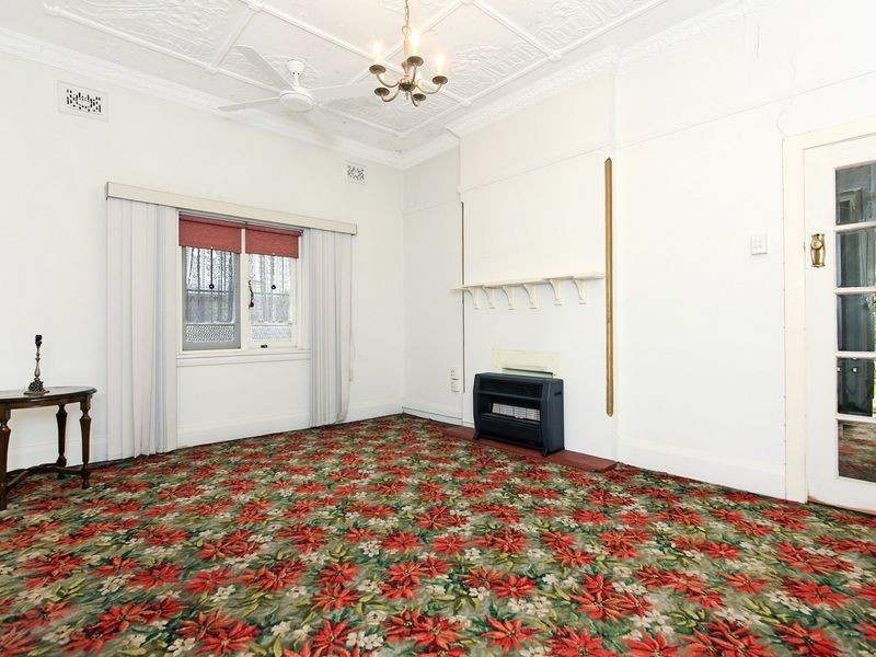 8 New Street, Burwood NSW 2134