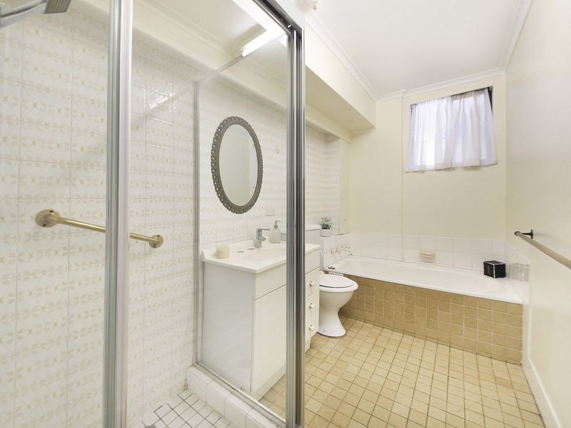 1/26-28 Park Avenue, Burwood NSW 2134