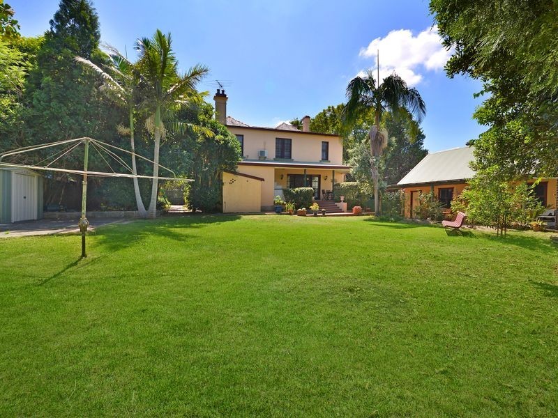 12 Clifton Avenue, Burwood NSW 2134