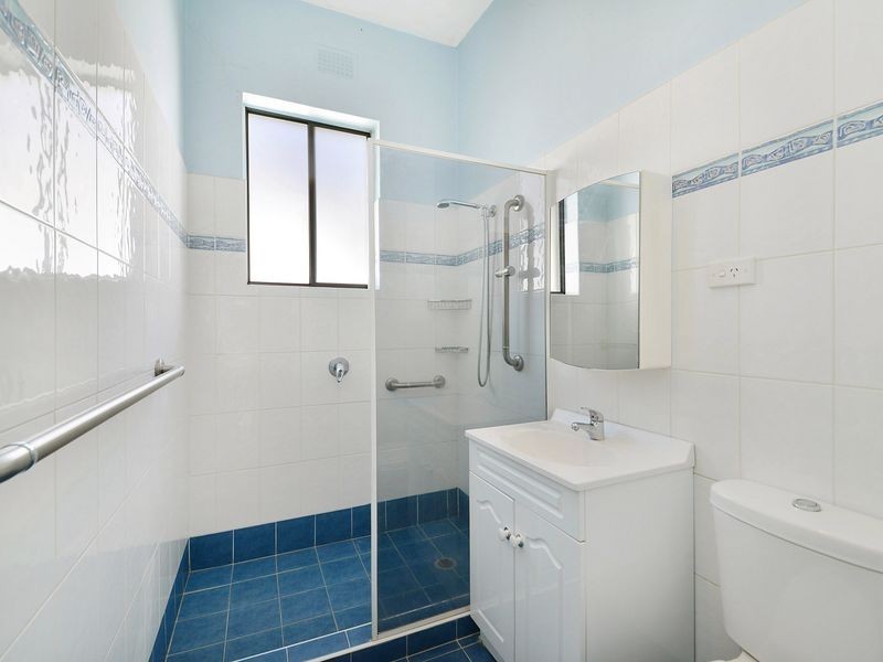 7 Luke  Avenue, Burwood NSW 2134