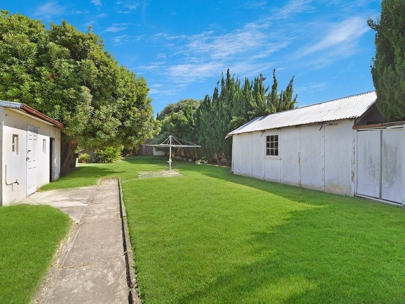 7 Luke  Avenue, Burwood NSW 2134