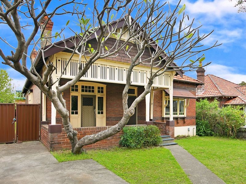 28 Nicholson Street, Burwood NSW 2134