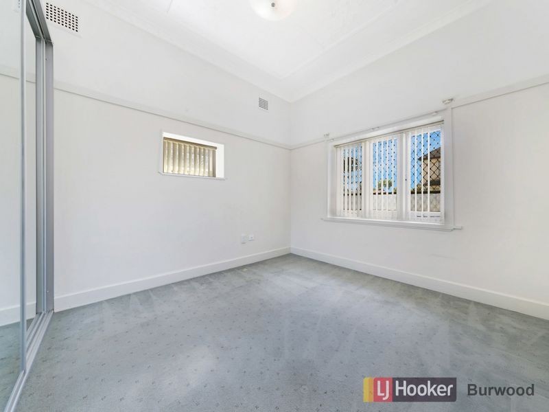 16 Nicholson Street, Burwood NSW 2134