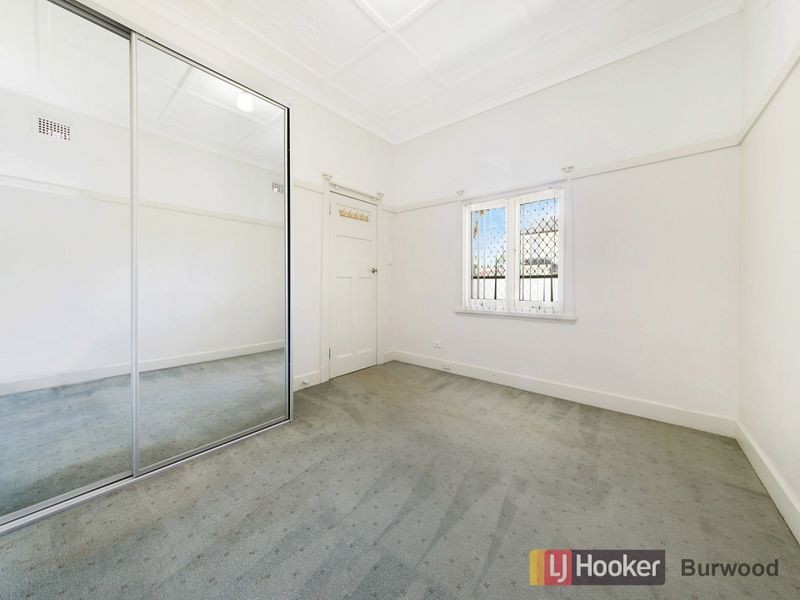 16 Nicholson Street, Burwood NSW 2134