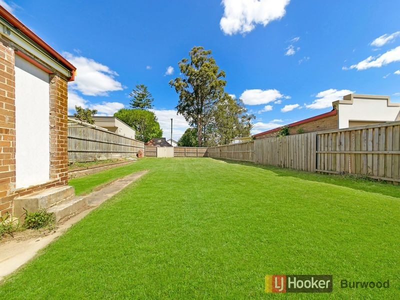 16 Nicholson Street, Burwood NSW 2134